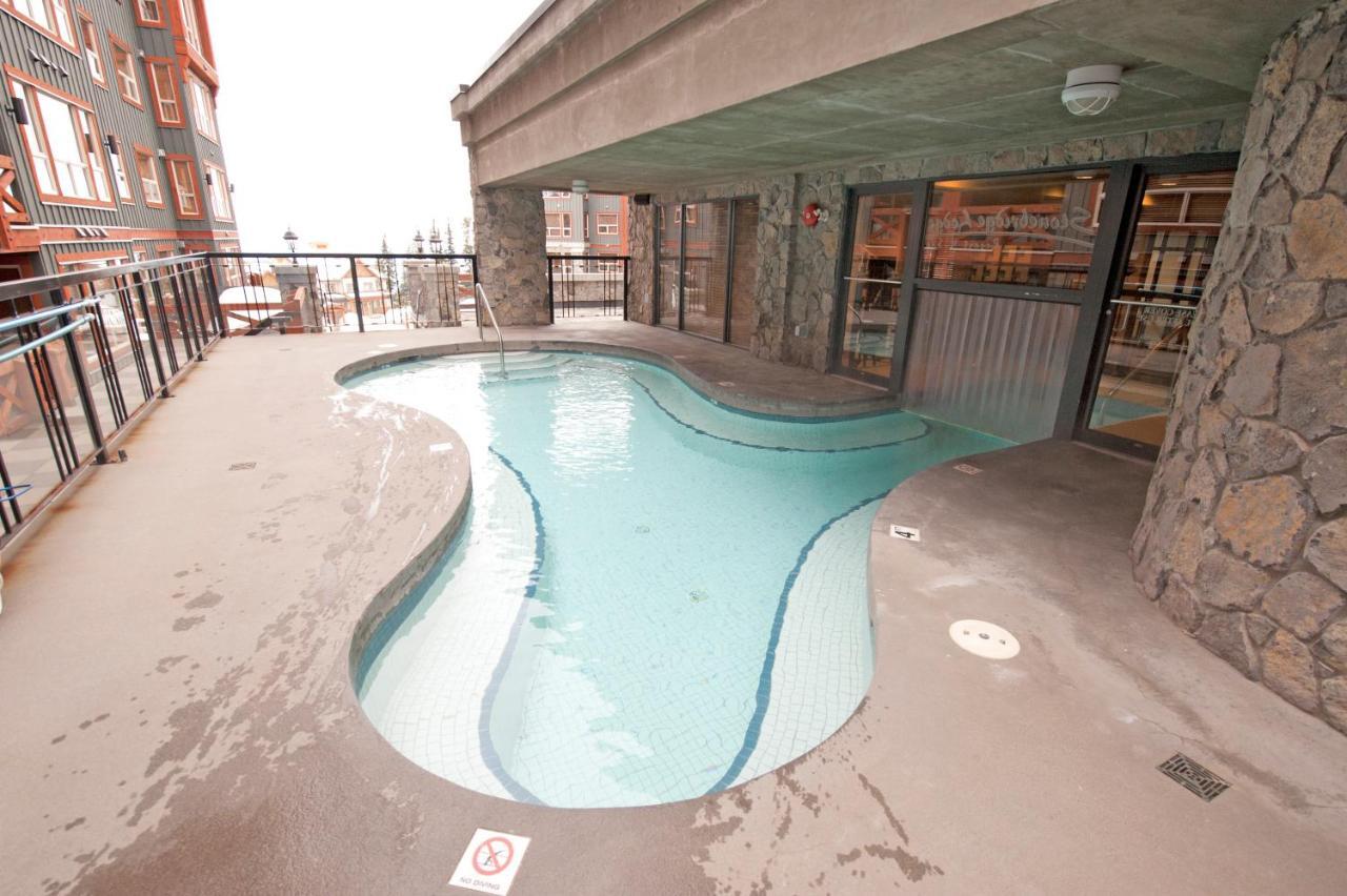 Stonebridge Lodge Big White Buitenkant foto